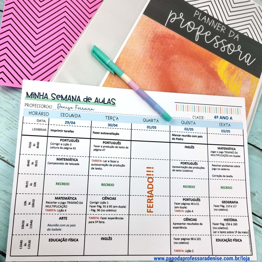 Planilha Semanal para Planejamento de Aula Editável Pastel 1