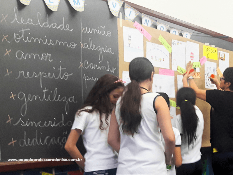 sala de aula diversa atividade Páscoa educação infantil anos iniciais Páscoa na Escola